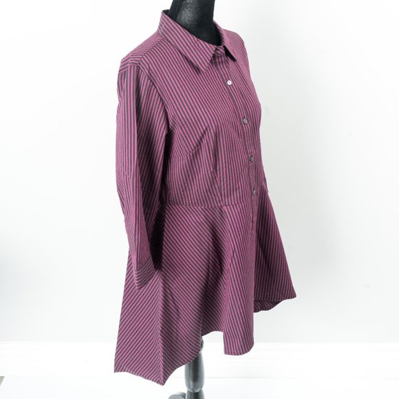 NWT Wine & Black Stripe Bal-Collar Button-Front Hi-Low Tunic - sz 8 - Picture 2 of 4